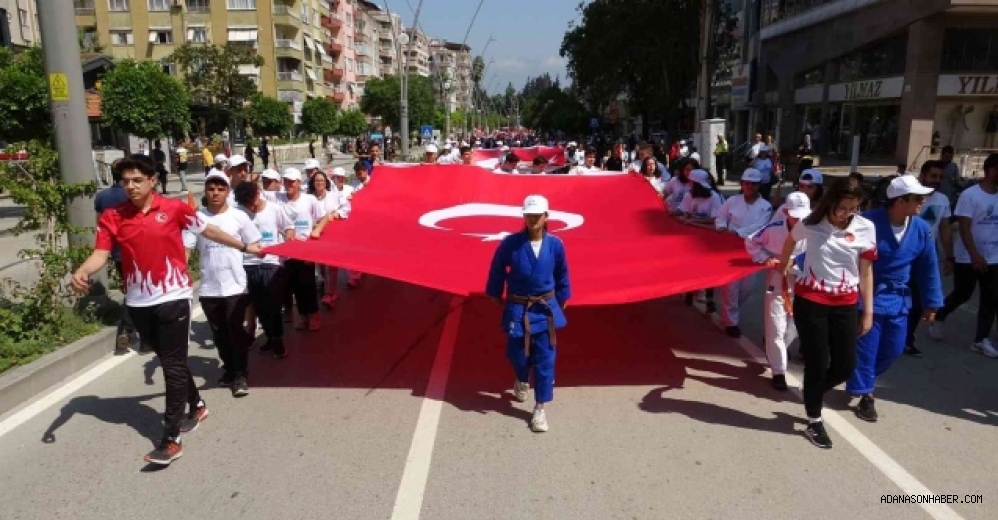Adana'da 19 Mayıs Coşkusu - Haberler