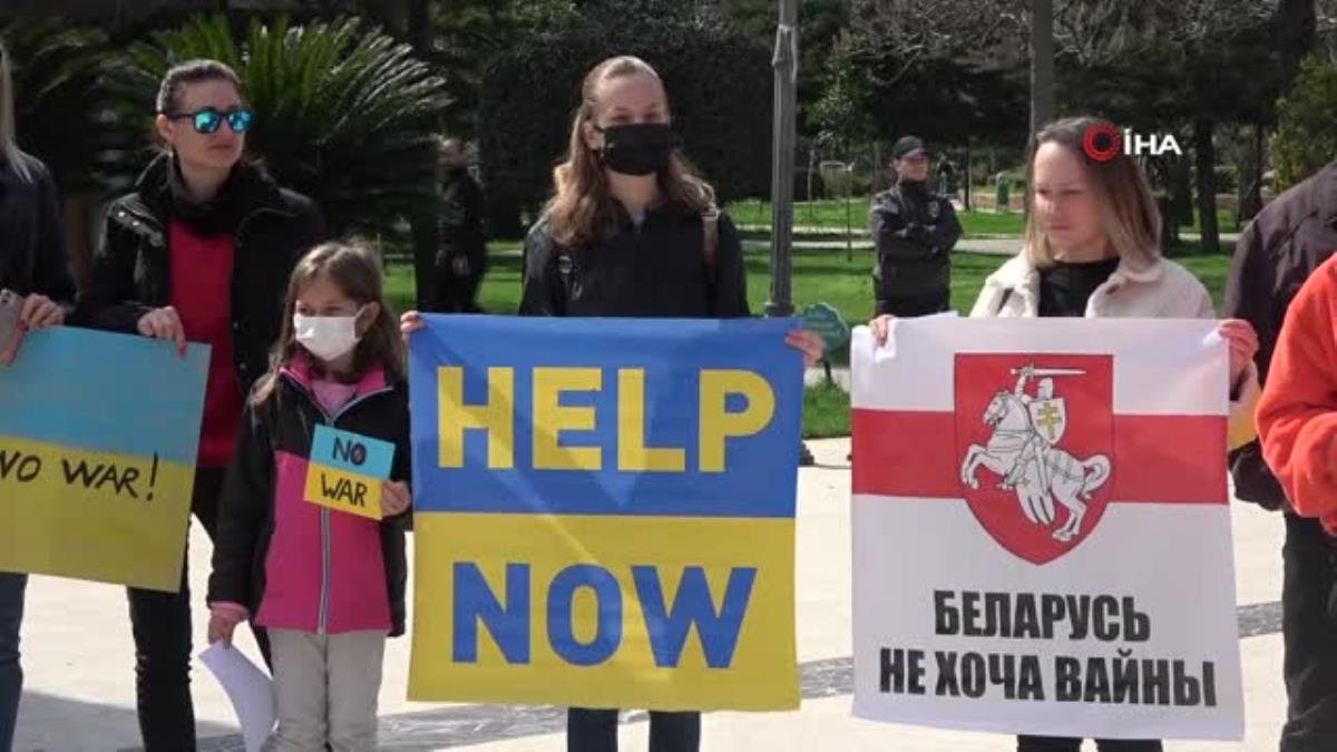 Ukraynalılar Rusya'yı protesto etti